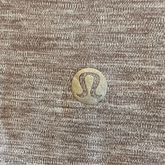 Lululemon Athletica Lululemon Align Super High Rise Short *10" - Size 4 - Picture 8 of 10